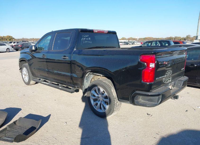 Photo 3 of 2020 Chevrolet Silverado 1500 2WD SHORT BED CUSTOM (VIN 3GCPWBEK4LG362142)