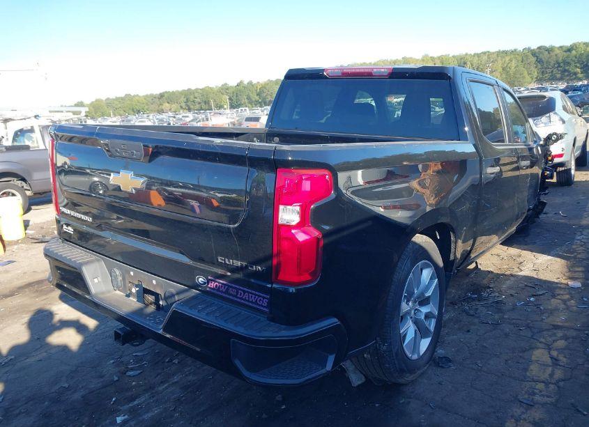 Photo 4 of 2022 Chevrolet Silverado 1500 LTD 2WD SHORT BED CUSTOM (VIN 3GCPWBEK5NG157643)