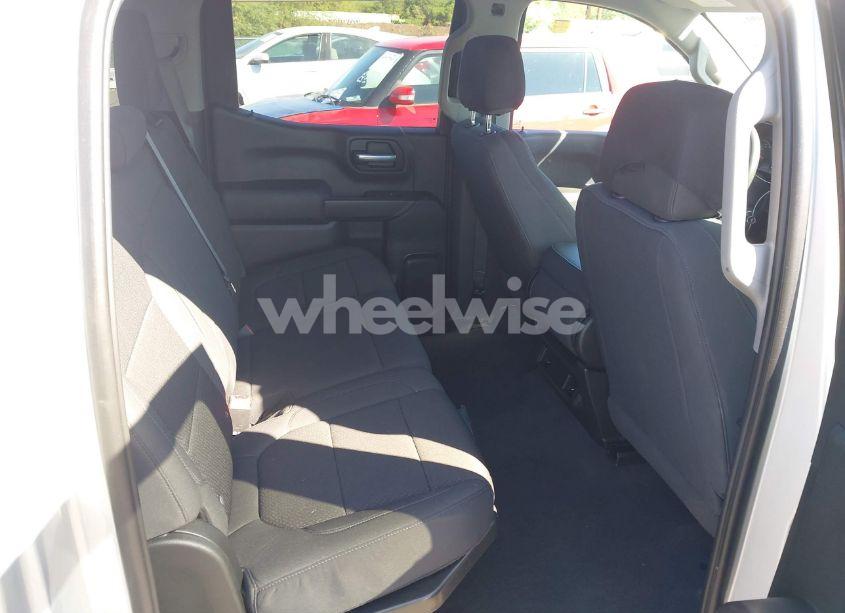 Photo 8 of 2021 Chevrolet Silverado 1500 2WD SHORT BED CUSTOM (VIN 3GCPWBEK8MG241888)