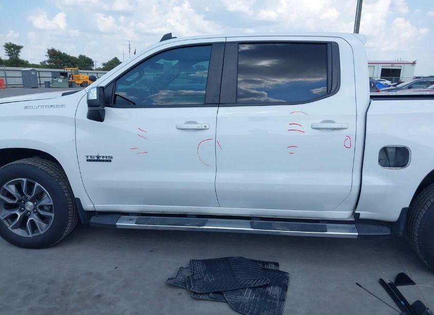 Photo 15 of 2021 Chevrolet Silverado 1500 2WD SHORT BED LT (VIN 3GCPWCED0MG234957)