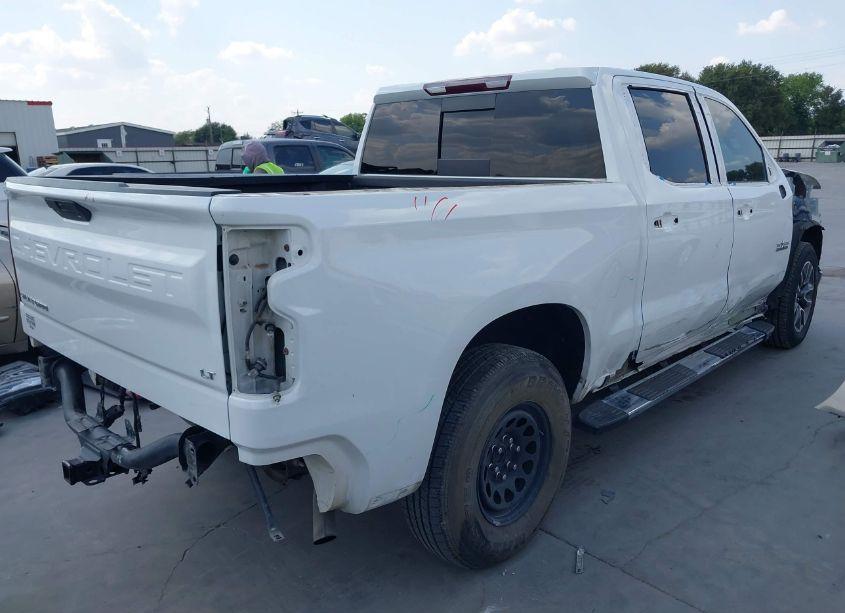Photo 4 of 2021 Chevrolet Silverado 1500 2WD SHORT BED LT (VIN 3GCPWCED0MG234957)