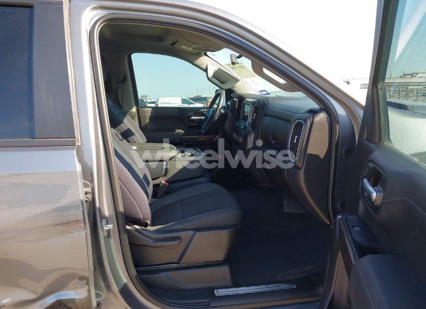 Photo 5 of 2021 Chevrolet Silverado 1500 2WD SHORT BED LT (VIN 3GCPWCED0MG426296)