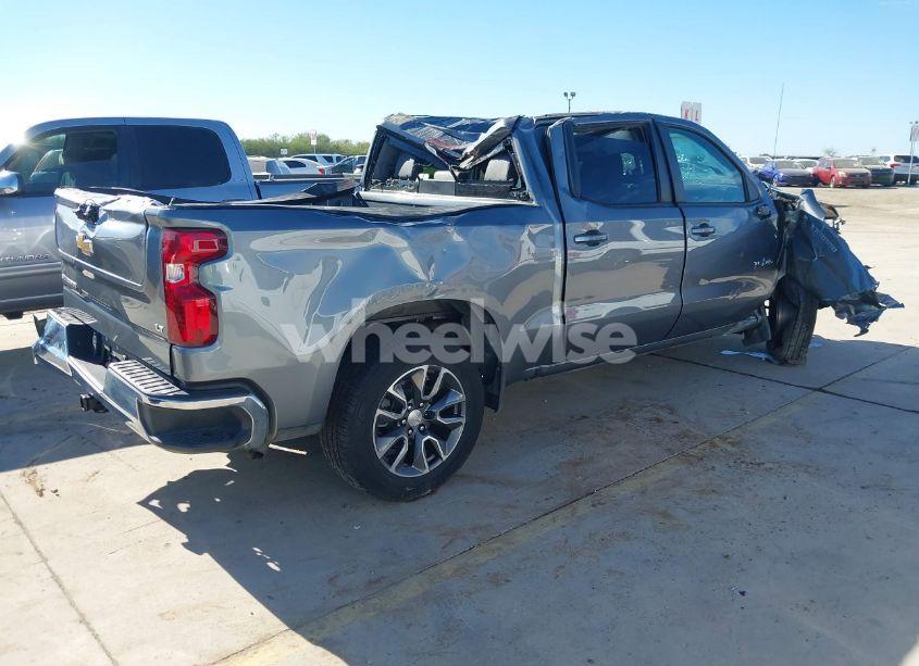 Photo 4 of 2022 Chevrolet Silverado 1500 LTD 2WD SHORT BED LT (VIN 3GCPWCED0NG103819)