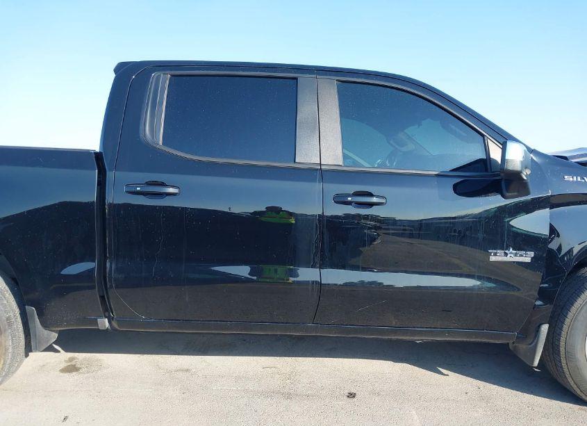 Photo 14 of 2019 Chevrolet Silverado 1500 LT (VIN 3GCPWCED1KG120088)