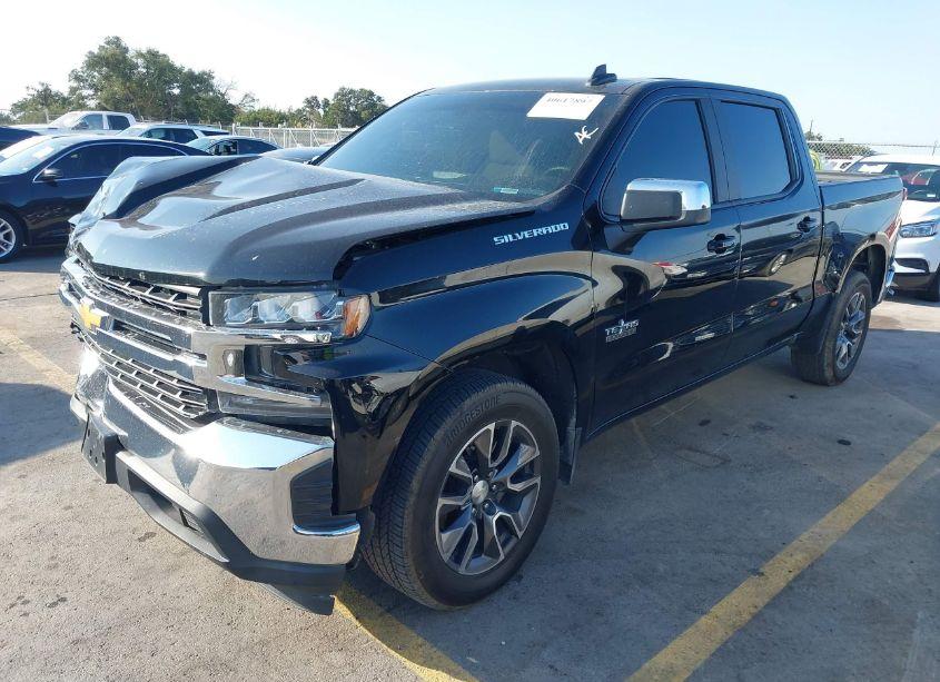 Photo 2 of 2019 Chevrolet Silverado 1500 LT (VIN 3GCPWCED1KG120088)