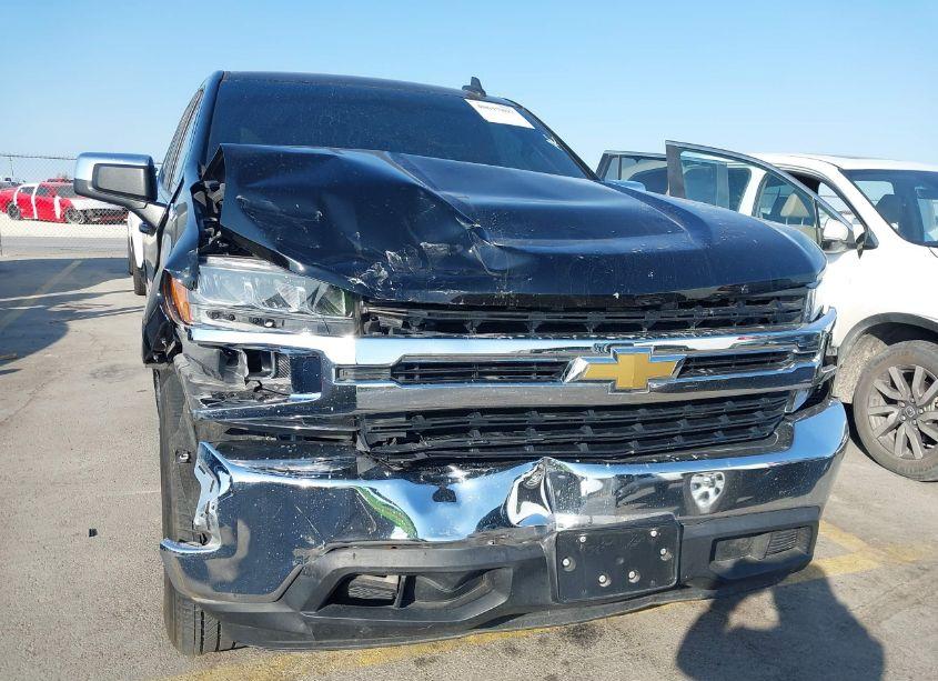 Photo 6 of 2019 Chevrolet Silverado 1500 LT (VIN 3GCPWCED1KG120088)