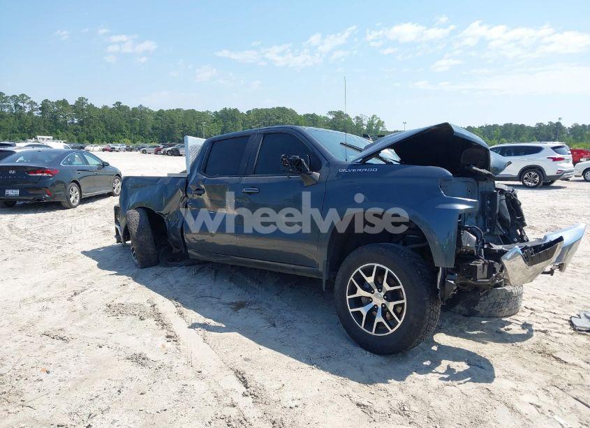 2020 Chevrolet Silverado 1500 2WD SHORT BED LT (VIN 3GCPWCED1LG102496) main photo