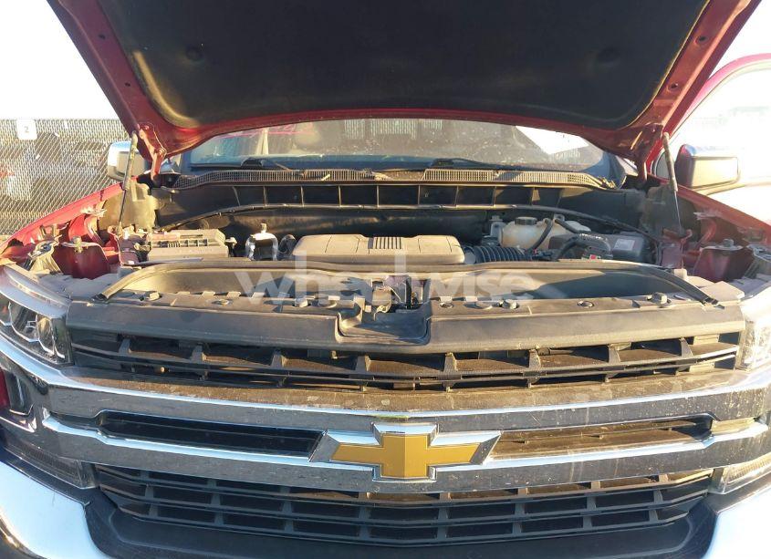 Photo 10 of 2019 Chevrolet Silverado 1500 LT (VIN 3GCPWCED2KG294722)