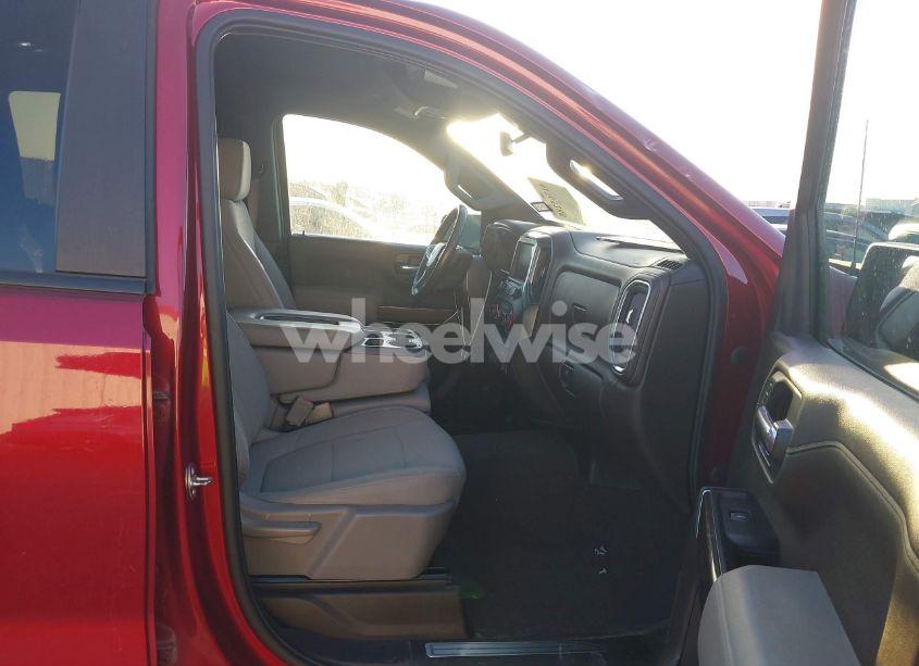 Photo 5 of 2019 Chevrolet Silverado 1500 LT (VIN 3GCPWCED2KG294722)