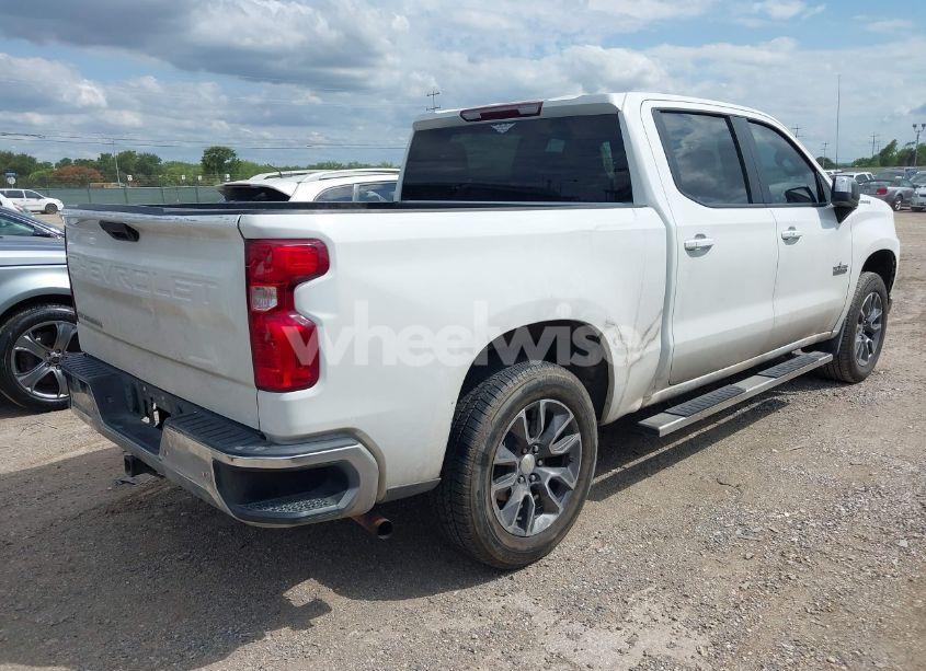 Photo 4 of 2020 Chevrolet Silverado 1500 2WD SHORT BED LT (VIN 3GCPWCED3LG405702)