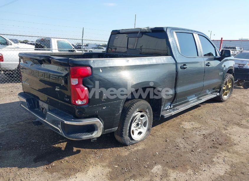 Photo 4 of 2021 Chevrolet Silverado 1500 2WD SHORT BED LT (VIN 3GCPWCED3MG242762)