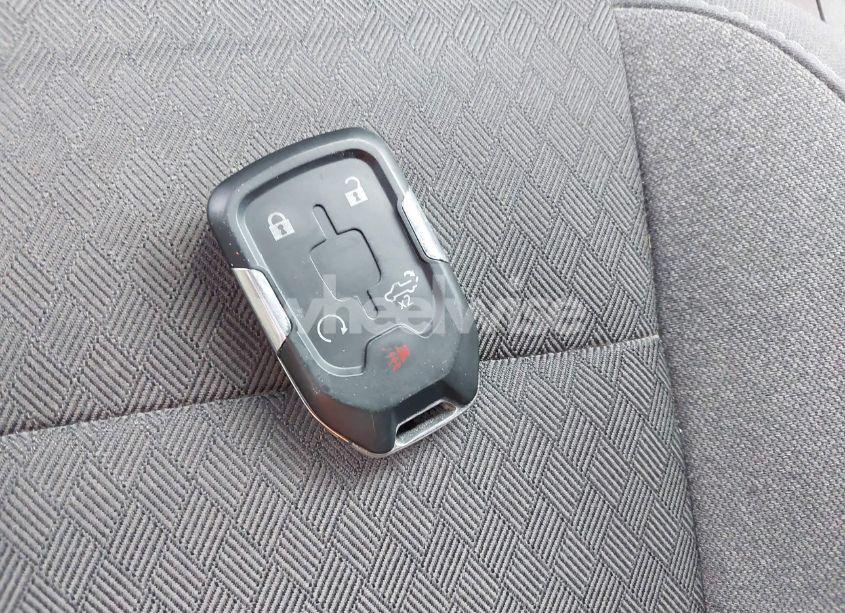 Photo 11 of 2019 Chevrolet Silverado 1500 LT (VIN 3GCPWCED4KG126404)