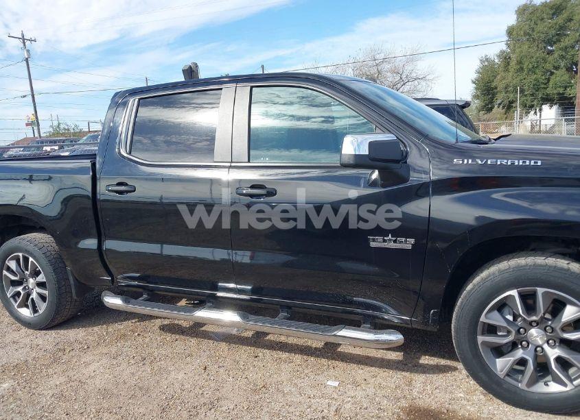 Photo 13 of 2019 Chevrolet Silverado 1500 LT (VIN 3GCPWCED4KG126404)