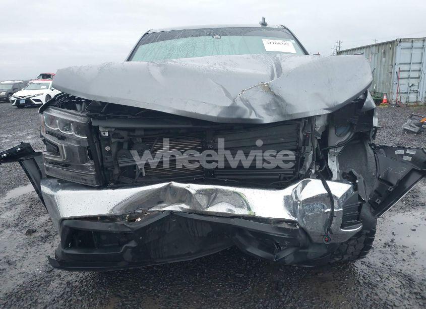 Photo 6 of 2019 Chevrolet Silverado 1500 LT (VIN 3GCPWCED5KG301209)