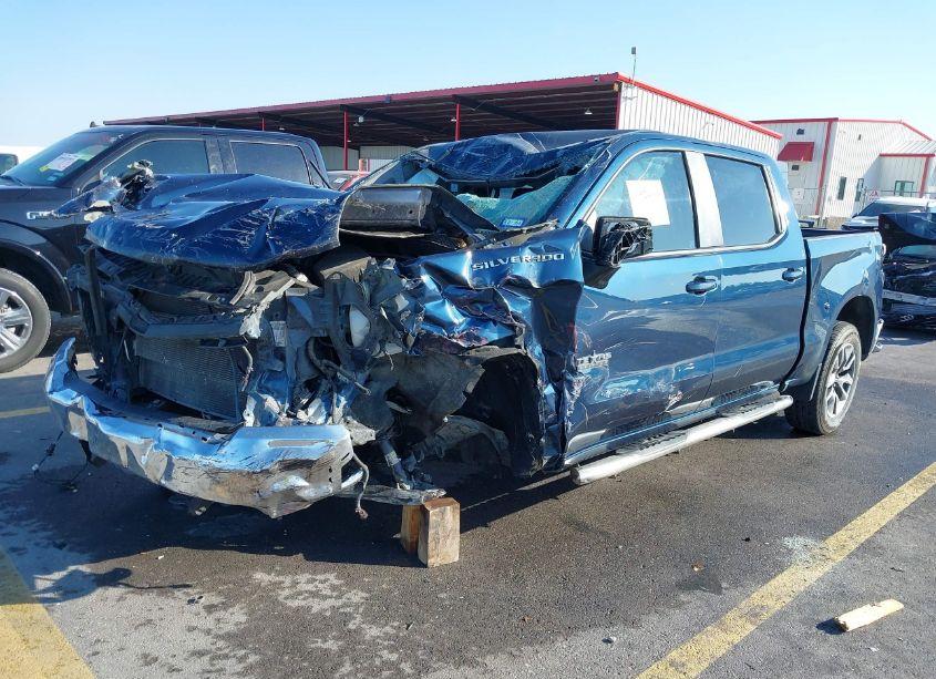 Photo 2 of 2020 Chevrolet Silverado 1500 (VIN 3GCPWCED5LG225170)