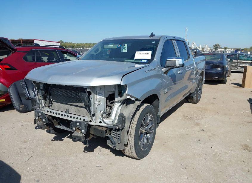 Photo 2 of 2020 Chevrolet Silverado 1500 2WD SHORT BED LT (VIN 3GCPWCED5LG429306)