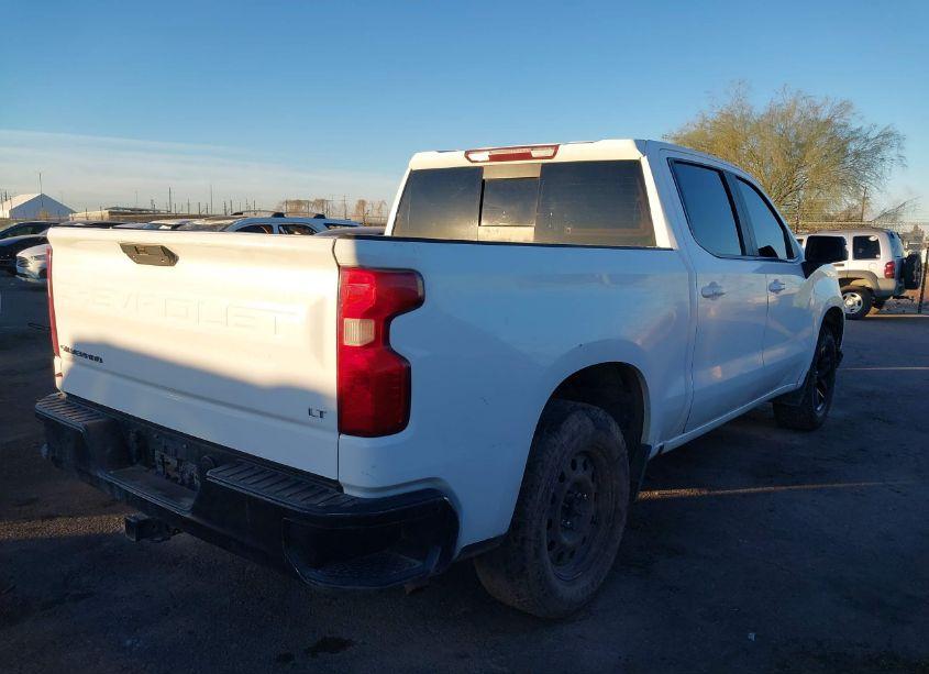 Photo 4 of 2020 Chevrolet Silverado 1500 2WD SHORT BED LT (VIN 3GCPWCED5LG446400)