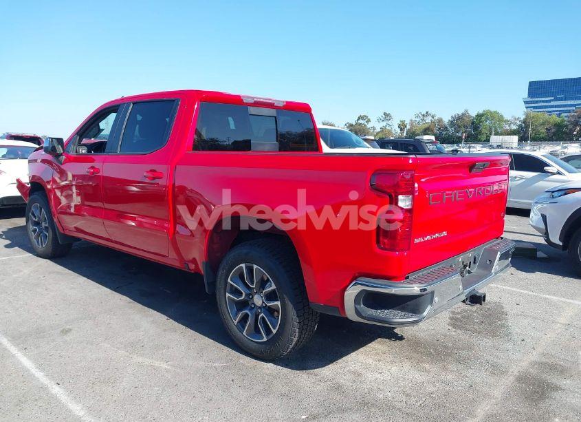 Photo 3 of 2021 Chevrolet Silverado 1500 2WD SHORT BED LT (VIN 3GCPWCED5MG151508)