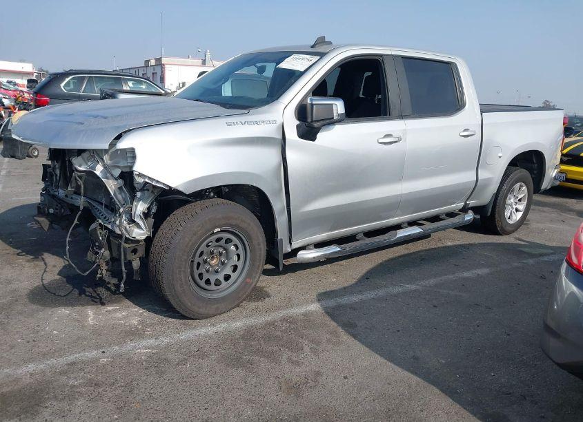 Photo 2 of 2022 Chevrolet Silverado 1500 LTD 2WD SHORT BED LT (VIN 3GCPWCED5NG130823)