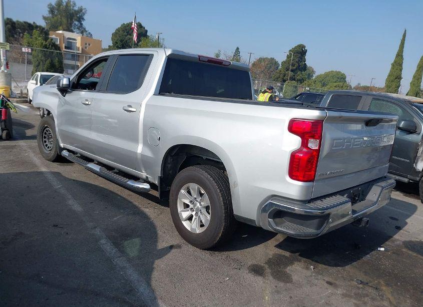Photo 3 of 2022 Chevrolet Silverado 1500 LTD 2WD SHORT BED LT (VIN 3GCPWCED5NG130823)