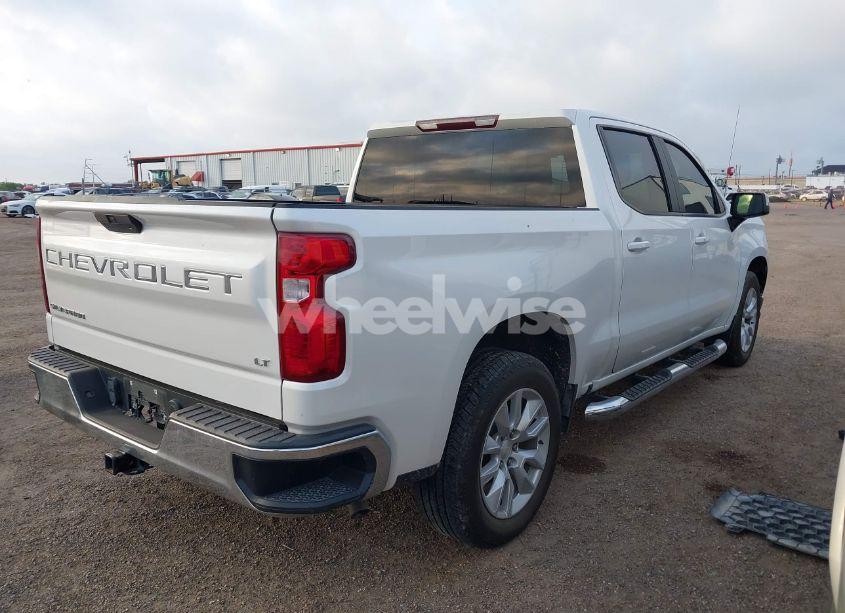 Photo 4 of 2020 Chevrolet Silverado 1500 2WD SHORT BED LT (VIN 3GCPWCED6LG338545)
