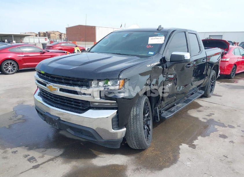 Photo 2 of 2020 Chevrolet Silverado 1500 2WD SHORT BED LT (VIN 3GCPWCED9LG190925)