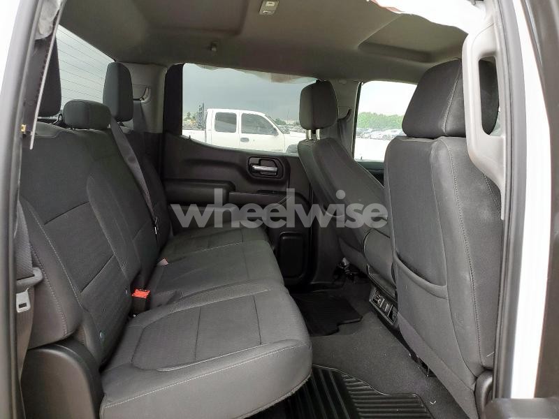 Photo 5 of 2021 CHEVROLET SILVERADO C1500 LT (VIN 3GCPWCED9MG449897)