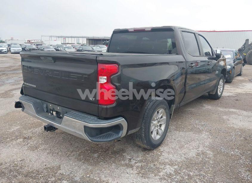 Photo 4 of 2019 Chevrolet Silverado 1500 LT (VIN 3GCPWCEDXKG167765)