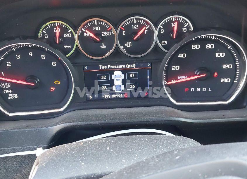 Photo 7 of 2019 Chevrolet Silverado 1500 LT (VIN 3GCPWCEDXKG167765)