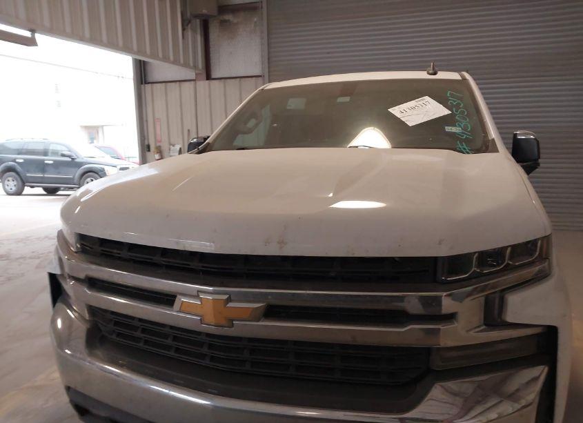 Photo 12 of 2019 Chevrolet Silverado 1500 LT (VIN 3GCPWCEDXKG195582)