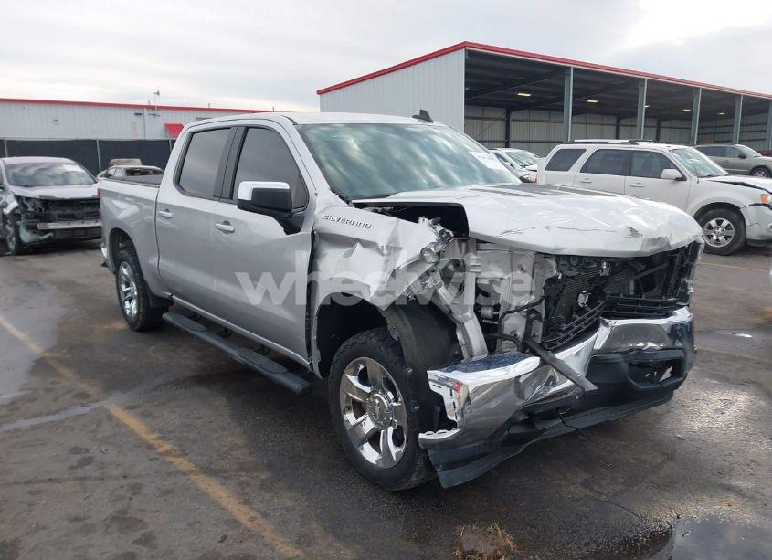 2019 Chevrolet Silverado 1500 LT (VIN 3GCPWCEDXKG257563) main photo