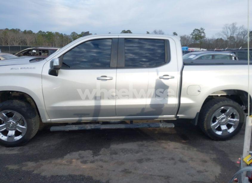 Photo 14 of 2019 Chevrolet Silverado 1500 LT (VIN 3GCPWCEDXKG257563)