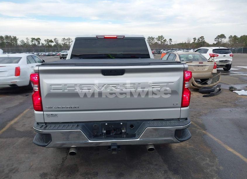 Photo 16 of 2019 Chevrolet Silverado 1500 LT (VIN 3GCPWCEDXKG257563)