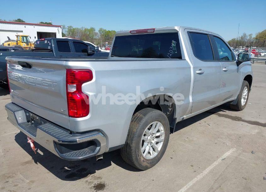 Photo 4 of 2020 Chevrolet Silverado 1500 2WD SHORT BED LT (VIN 3GCPWCEDXLG120348)