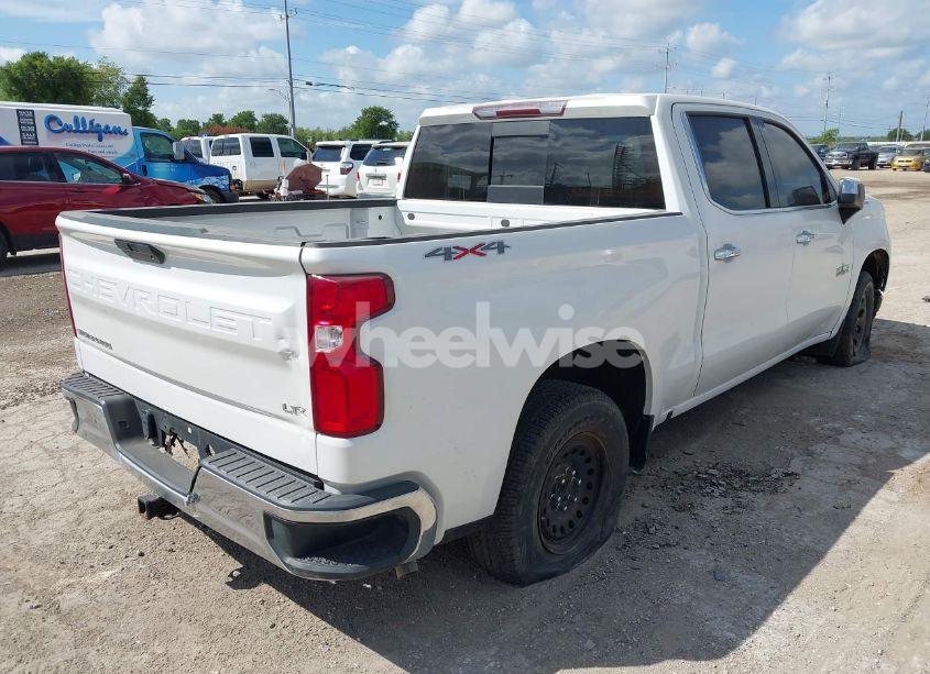 Photo 4 of 2020 Chevrolet Silverado 1500 2WD SHORT BED LT (VIN 3GCPWCEDXLG320419)