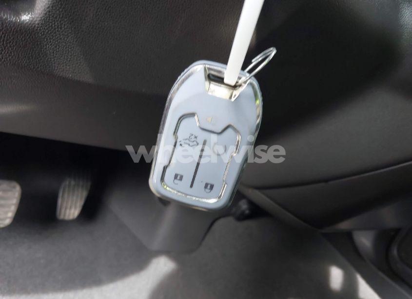 Photo 11 of 2020 Chevrolet Silverado 1500 2WD SHORT BED LT (VIN 3GCPWCEDXLG430600)