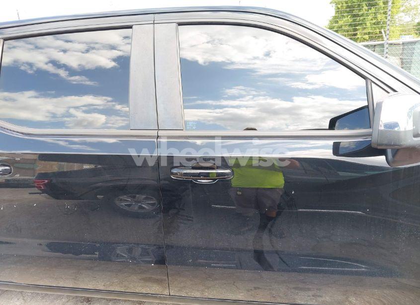 Photo 13 of 2020 Chevrolet Silverado 1500 2WD SHORT BED LT (VIN 3GCPWCEKXLG243095)