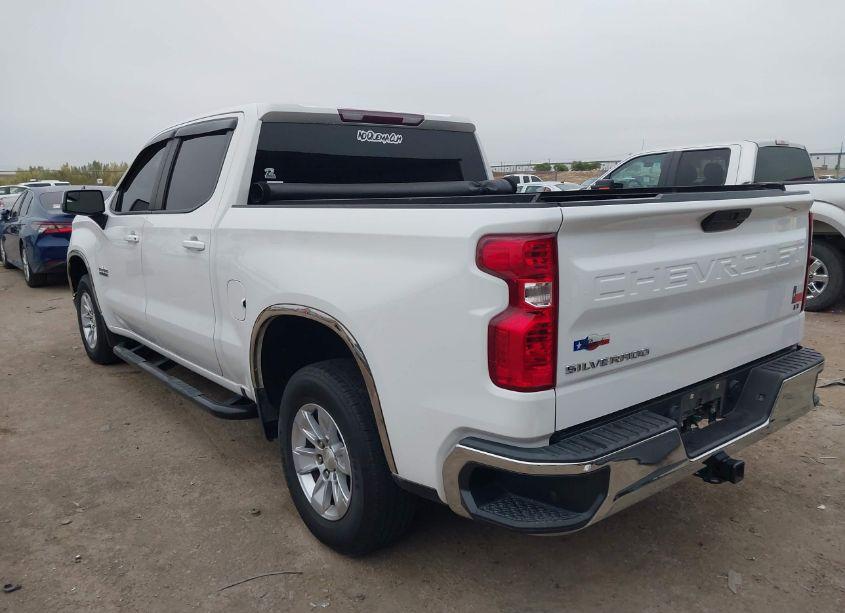 Photo 3 of 2020 Chevrolet Silverado 1500 2WD SHORT BED LT (VIN 3GCPWCEKXLG342032)