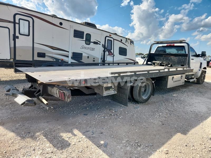 Photo 2 of 2019 CHEVROLET SILVERADO - DELIVERY TRUCK N/A (VIN 3GCPWDED0KG159714)