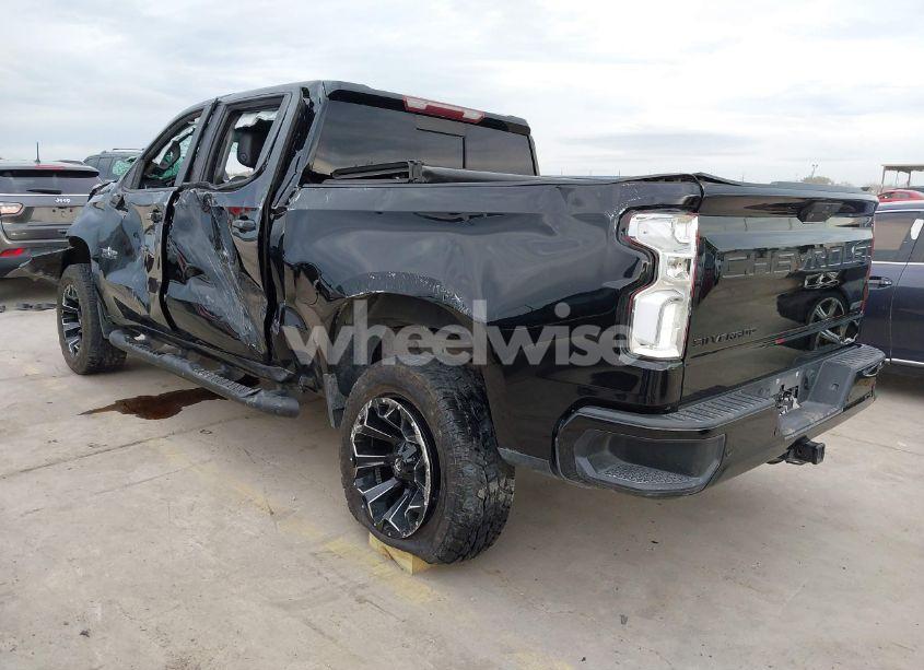 Photo 3 of 2021 Chevrolet Silverado 1500 2WD SHORT BED RST (VIN 3GCPWDED0MG199357)