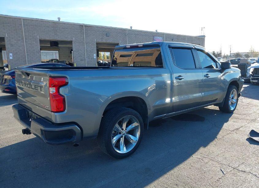 Photo 4 of 2019 Chevrolet Silverado 1500 RST (VIN 3GCPWDED3KG226399)