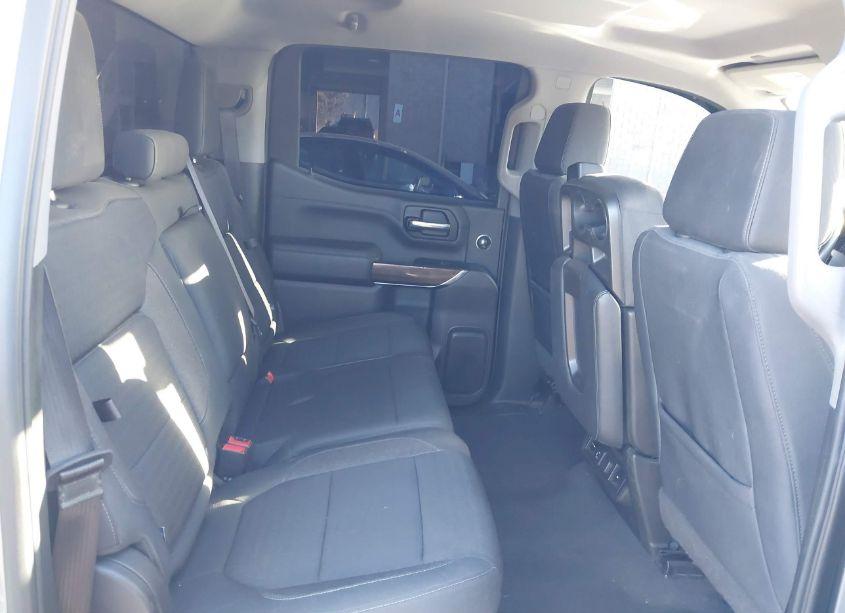 Photo 8 of 2019 Chevrolet Silverado 1500 RST (VIN 3GCPWDED3KG226399)