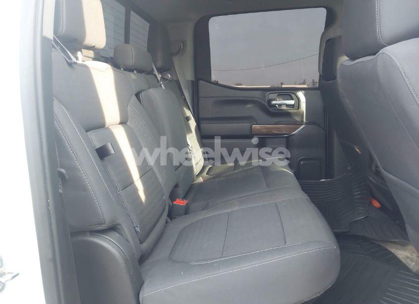 Photo 8 of 2021 Chevrolet Silverado 1500 2WD SHORT BED RST (VIN 3GCPWDED5MG183946)