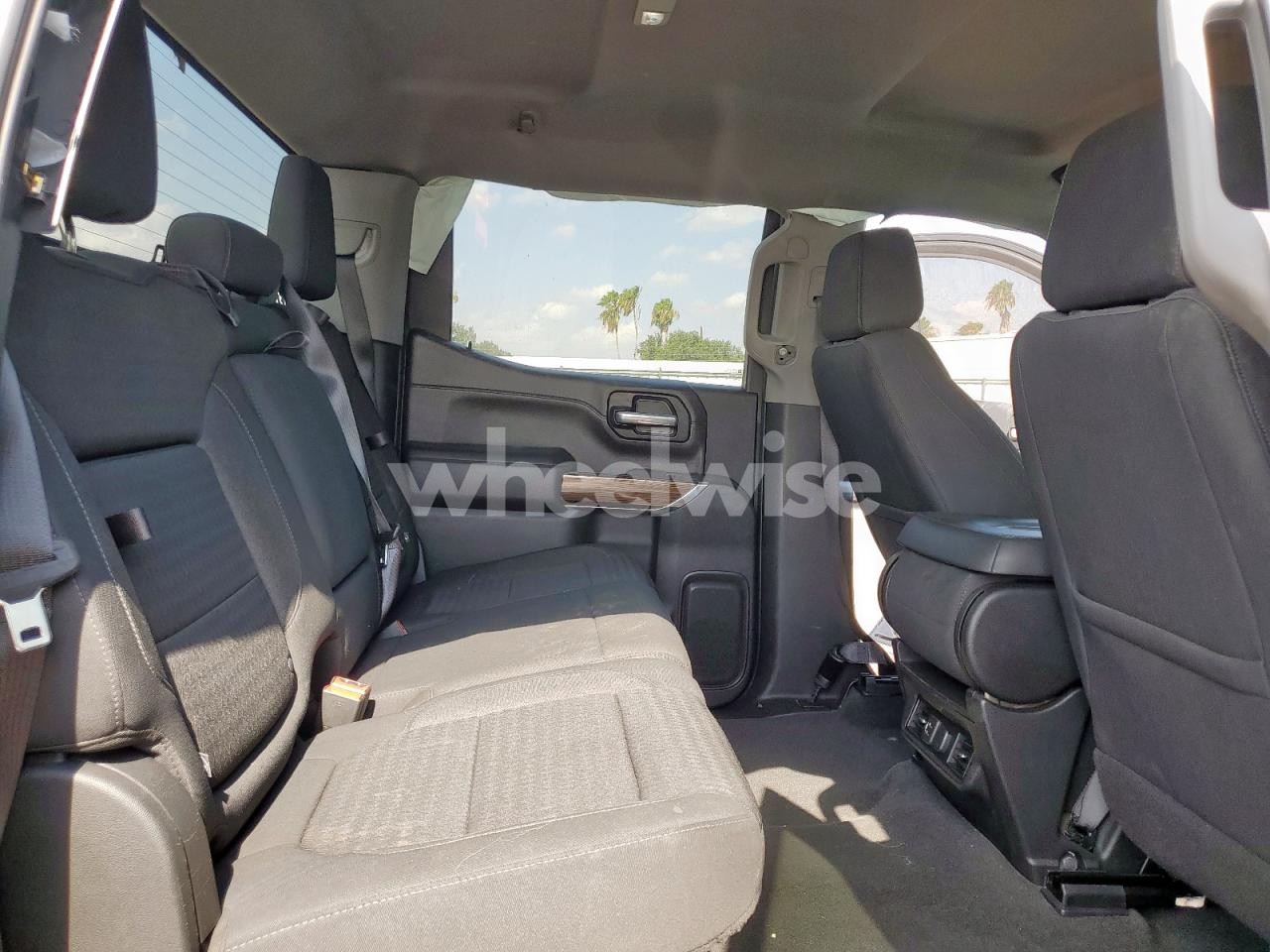 Photo 10 of 2021 CHEVROLET SILVERADO C1500 RST N/A (VIN 3GCPWDED7MG202870)