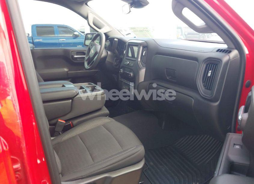 Photo 5 of 2021 Chevrolet Silverado 1500 2WD SHORT BED RST (VIN 3GCPWDED8MG385275)