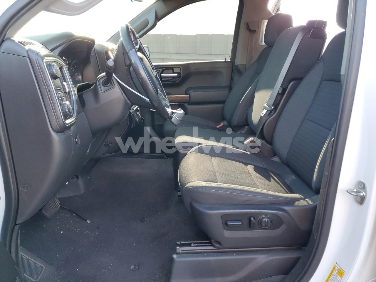 Photo 7 of 2020 CHEVROLET SILVERADO C1500 RST (VIN 3GCPWDEDXLG255710)