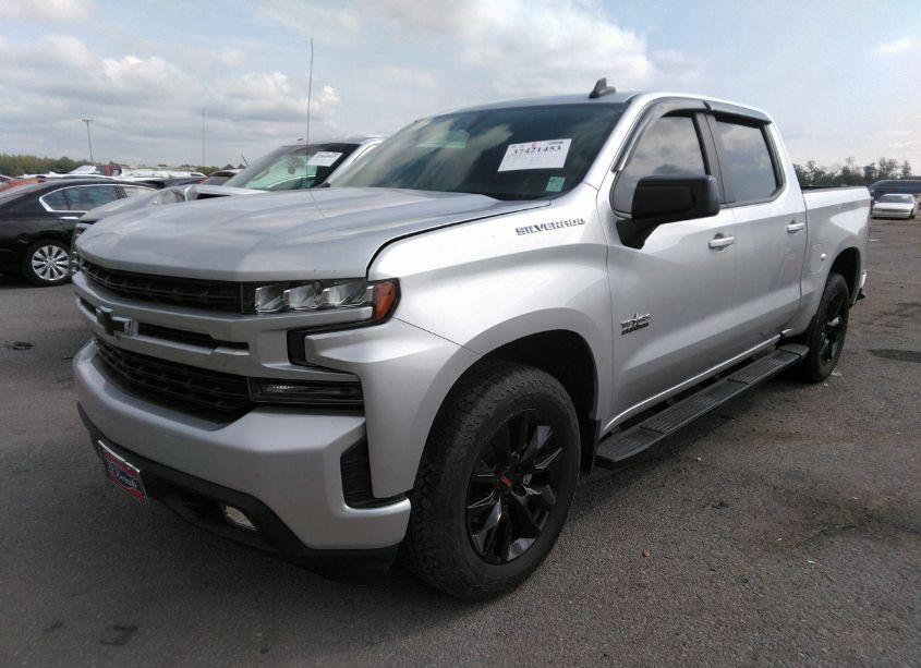 Photo 2 of 2020 Chevrolet Silverado 1500 2WD SHORT BED RST (VIN 3GCPWDEDXLG415441)