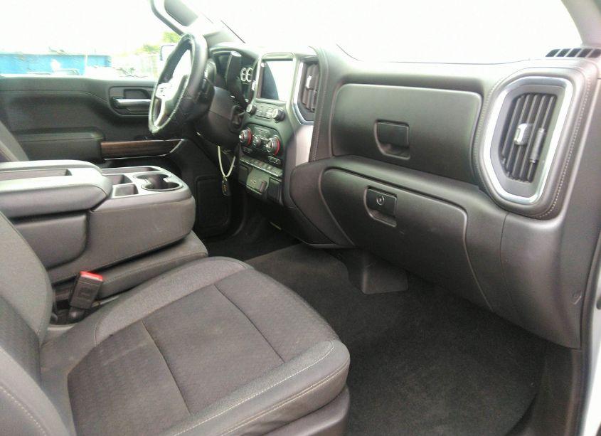 Photo 5 of 2020 Chevrolet Silverado 1500 2WD SHORT BED RST (VIN 3GCPWDEDXLG415441)