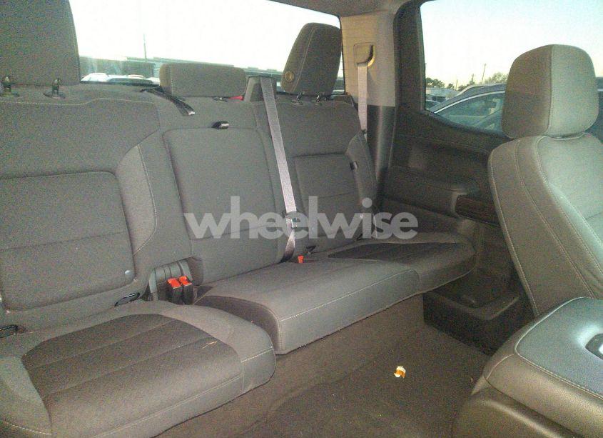 Photo 8 of 2021 Chevrolet Silverado 1500 2WD SHORT BED RST (VIN 3GCPWDEK2MG289687)