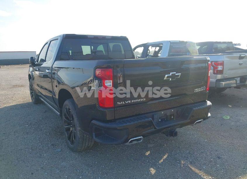 Photo 3 of 2021 Chevrolet Silverado 1500 2WD SHORT BED HIGH COUNTRY (VIN 3GCPWFED9MG301329)